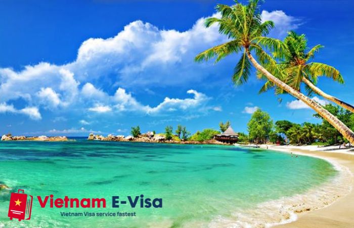 top 10 trải nghiệm du lịch nên làm ở Việt Nam - biển Việt Nam
