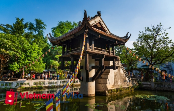top 5 places to visit in Ha Noi Capital - One Pillar Pagoda