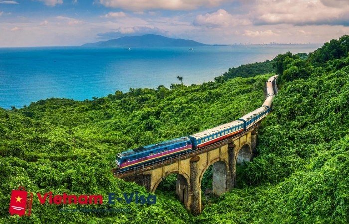 top 10 trải nghiệm du lịch nên làm tại Đà Nẵng - đèo Hải Vân
