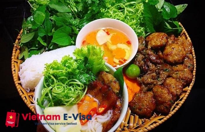 what are the top 5 foods in Vietnam? - Bun Cha