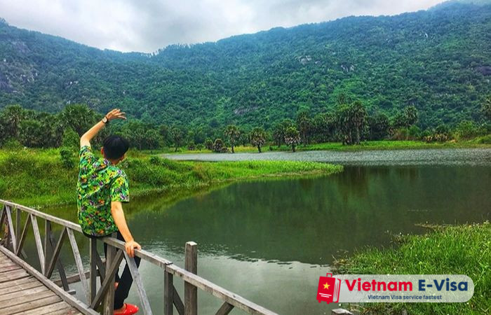 Top 10 things to do in An Giang - o thu lake