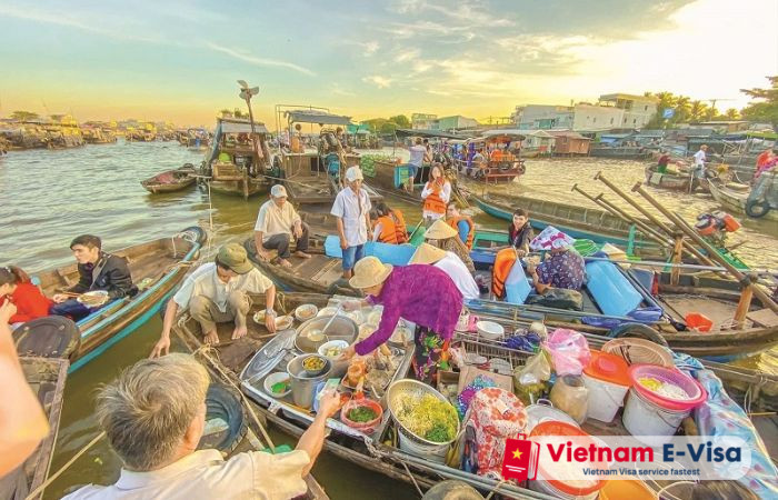 Top 10 things to do in Can Tho - cai rang floating market