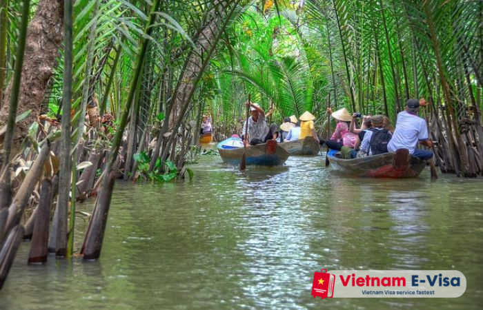 Top 10 things to do in the Mekong Delta - con phung